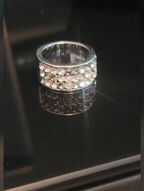 Sterling Silver Pavé Silver Band. Clear, Grey, Light Blue Stones Sz 7